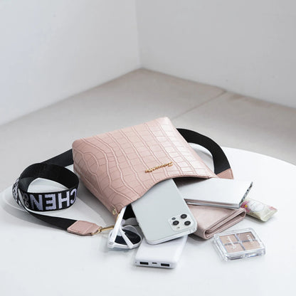 Women Single Shoulder Bag Large Capacity Trend Crossbody Bag Fashionable Hundreds of Bucket Bag