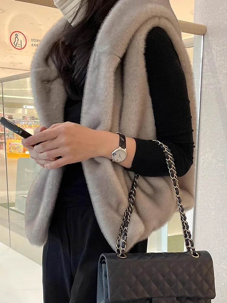 Chic Autumn Winter Vintage Hooded Mink Fur Vest Loose Versatile Women's Jaet Coat Soft Plu Comfortable Casual Outerwear