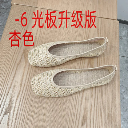 Flat Shoes for Women Spring and Autumn 2025 Breathable Hollow Flat Square Toe for Women Shallow Mouth Beach Sandals for Summer