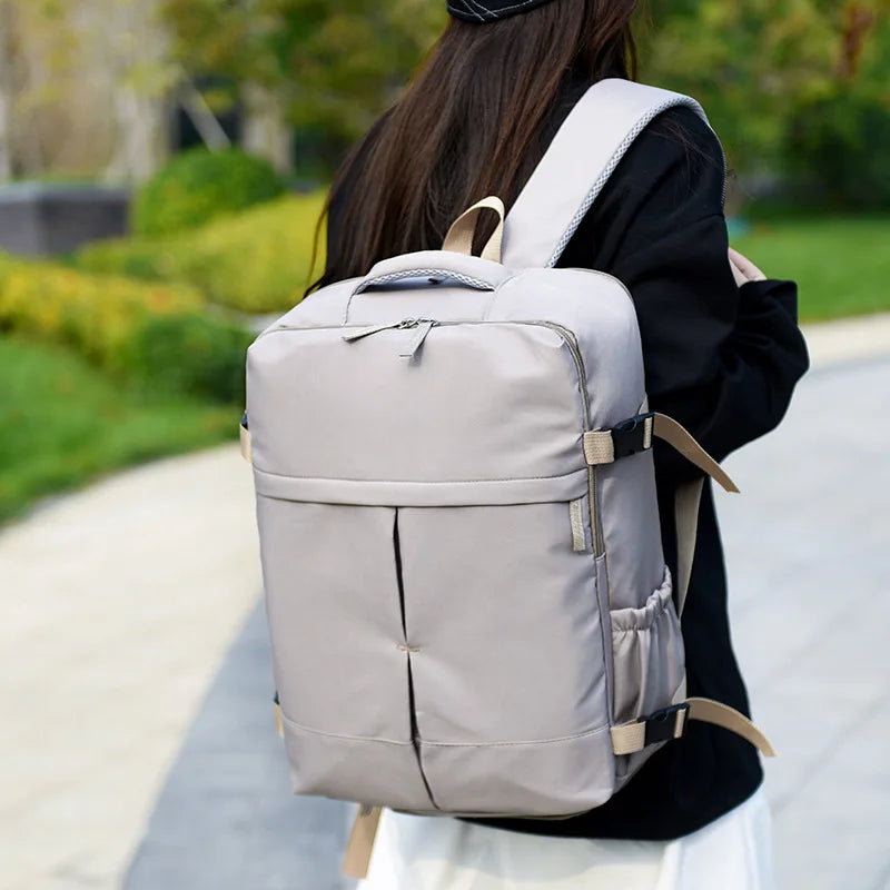 Europe and the United States leisure backpack travel large-capacity travel backpack independent shoe bin computer bag