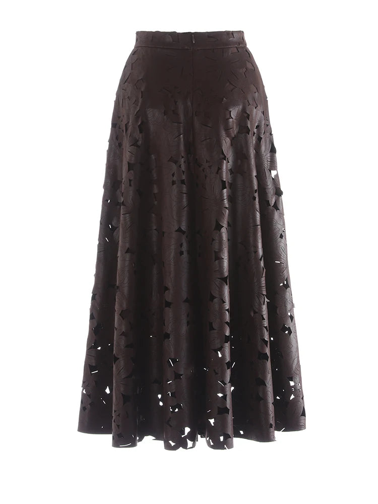 [EAM] High Waist Brown Pu Leather Hollow Out Elegant A-line Half-body Skirt Women Fashion Tide New Spring Autumn 2026 1DJ4309