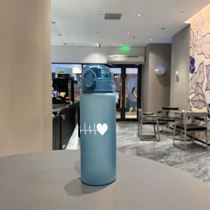 780ml 3D Printed Cute Cartoon Water Bottle Leakproof Plastic Straw Cup Portable Outdoor Large Capacity Sports Water Bottle