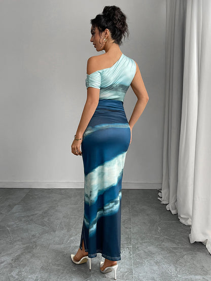 Foreign trade women's summer new style European and American contrasting slim fit dress with slanted shoulders long skirt
