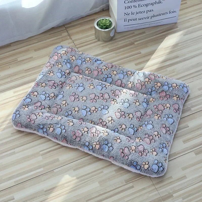 Soft Pet Bed Mats Short Plush Pet Sleeping Bed Mats for Cats Dogs Cute Pad Blanket Warm Kitten Cushion Cat Accessories