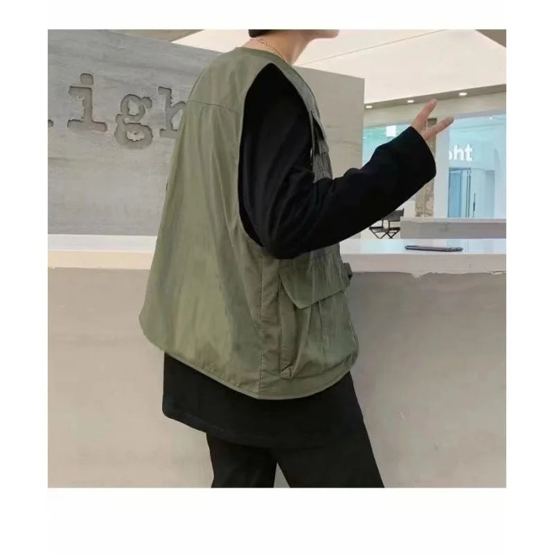 Trendy functional versatile vest for spring and summer