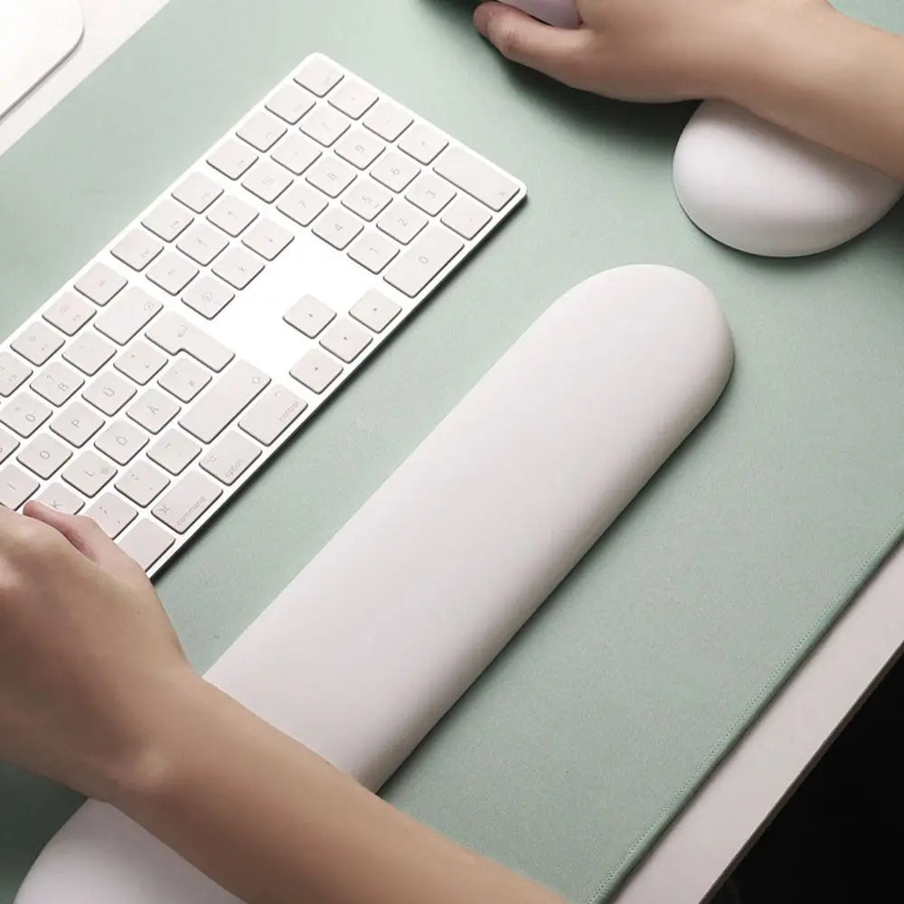 Silicone Wrist Support Mouse Pad Comfortable Ergonomic Mouse Wrist Rest Creativity Soft Cute Wristband Mouse Mat