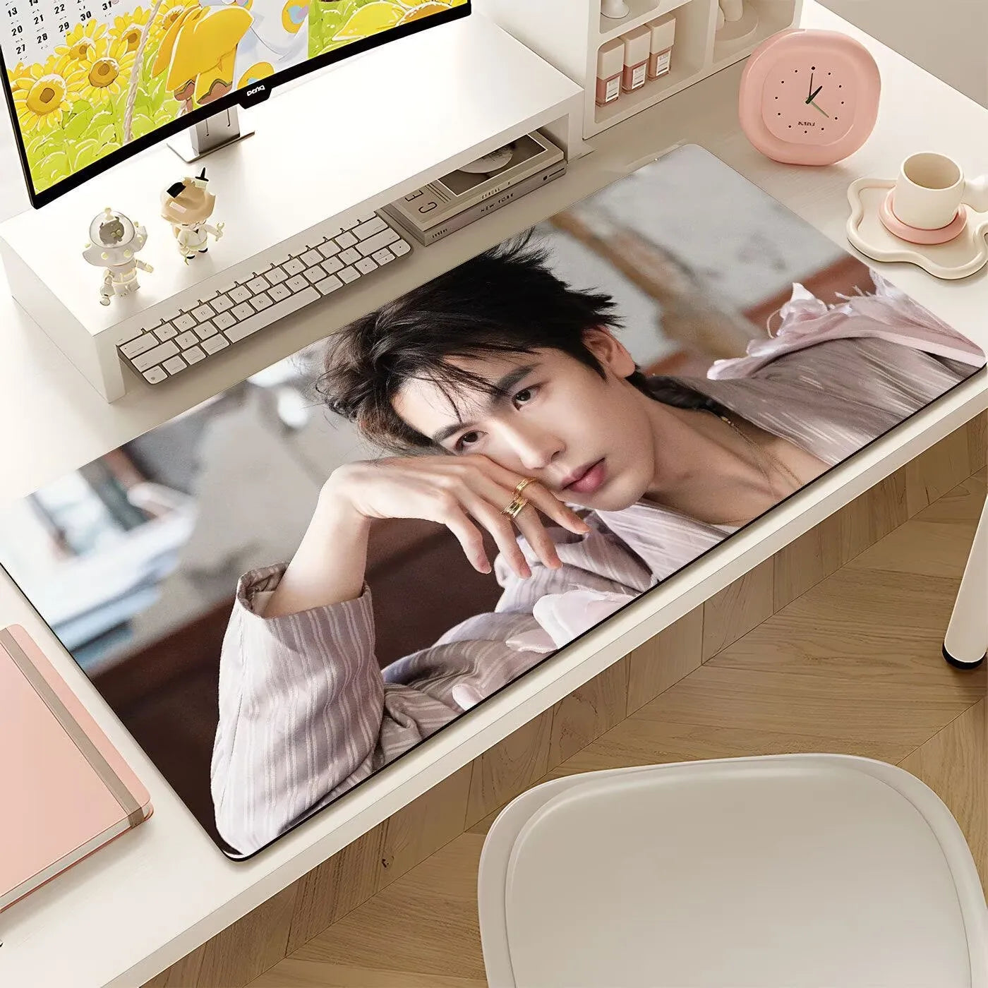 Zhang Linghe's oversized mouse pad, celebrity novel male protagonist keyboard pad, computer gaming dirt-resistant  anti-slip pad
