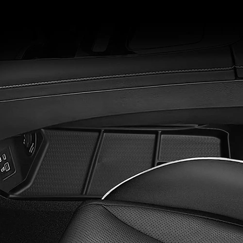 Center Console Lower Storage Box For Chery OMODA 5 C5 E5 EV Model 2024 2025 Organizers Accessories Tidying Black G7I3