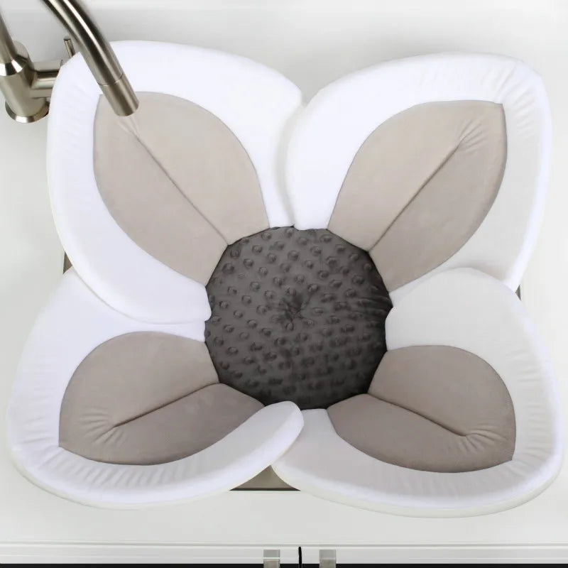 Baby bath mat can lie down fold newborn creative flower bath mat baby bath lotus safety cushion