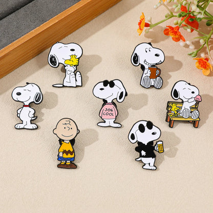 Anime fashion metal brooch, suitable for backpacks, clothing accessories, and women's bags, party favors