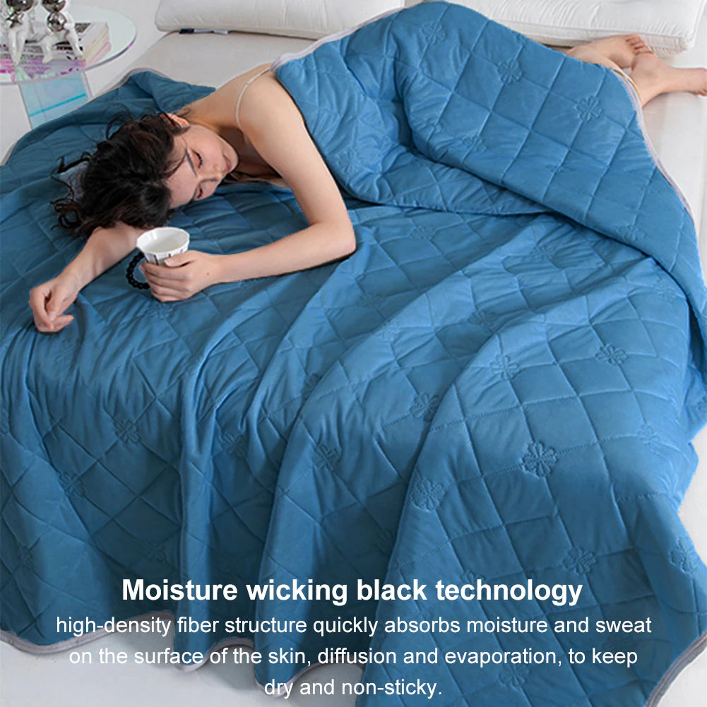 Summer Cooling Comforter Grade A Air Condition Comforter Soft Breathable Cool Comforter for Hot Sleepers and Night Sweats