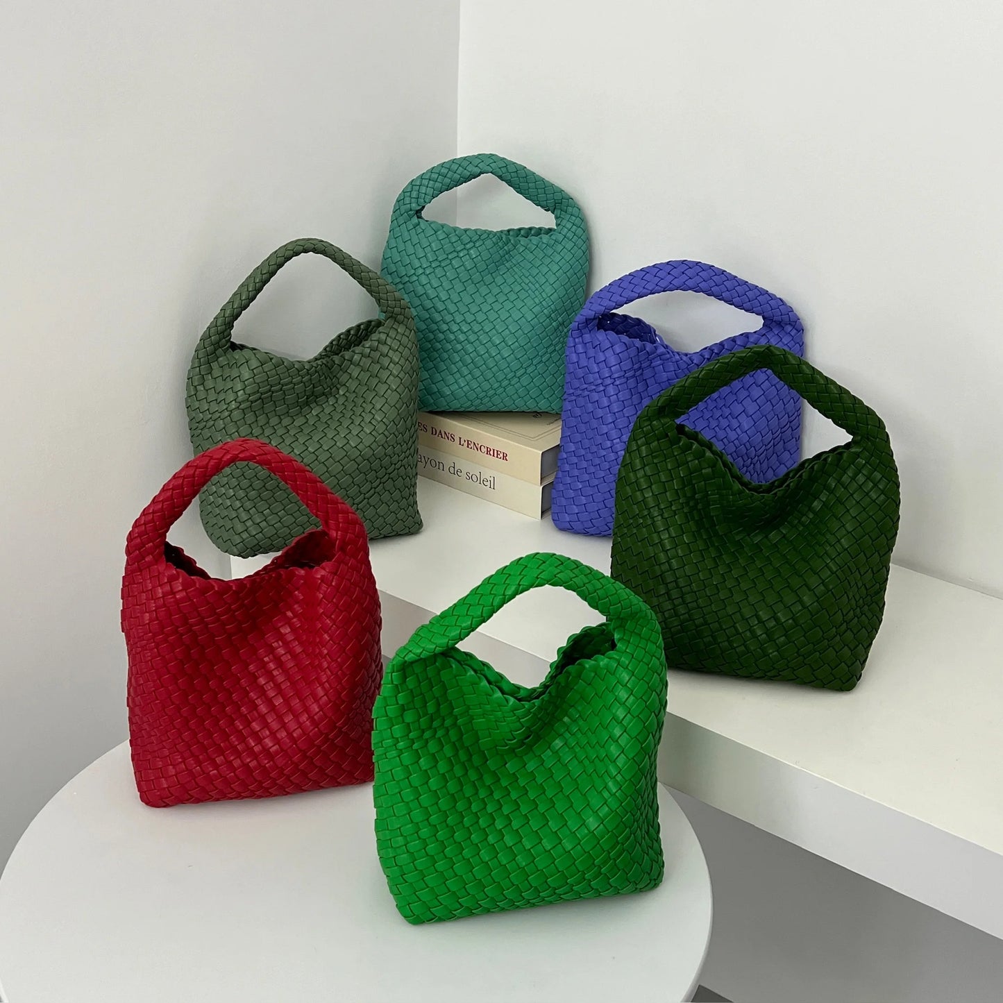 Designer bag Luxury 2025 woman bag Brand New Product PU Small size hand-woven bucket bag High quality Women's handbag