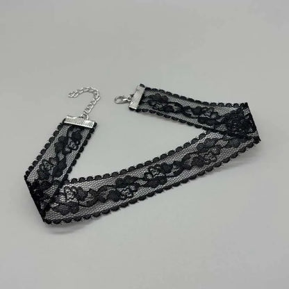 Short Lace Choker Nekclace for Women Girl Black White Color Fashion Romantic Necklace Gift for Party Wholesale Neck Jewelry