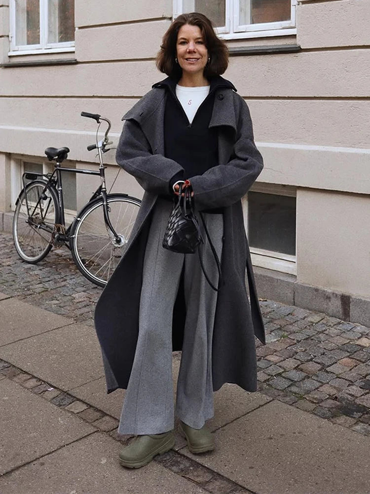 Retro Solid Stand Collar Long Tweed Coat Women 2025 Fashion Large Lapel Single Breasted Coats With Belt Lady Chic Street Outwear