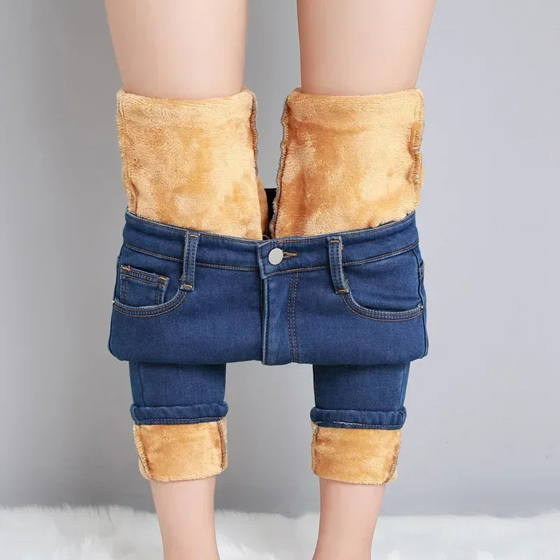 Winter Women Chic Fleece Thermal High Waist Jeans Lady Snow Warm Plush Denim Pants Girls Classic Fashion Straight Leg Trousers