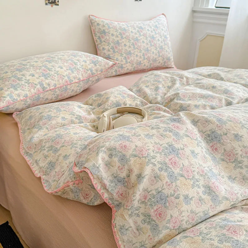 Skin-Friendly Double-Layer Yarn Bedding Set New Country Floral Soft Comforter Sets 100% Cotton Fitted Sheet Kit with Quilt Cover