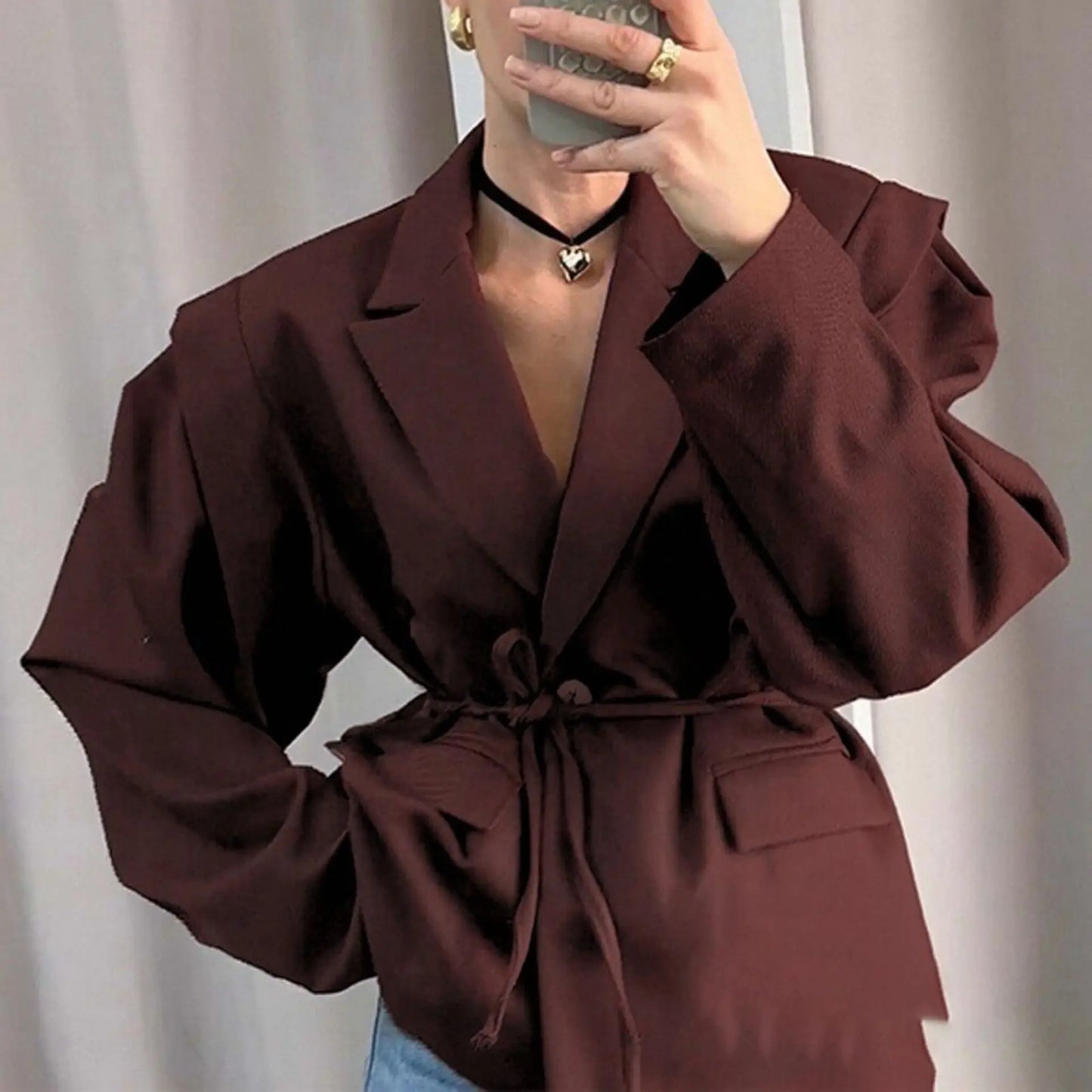 Temperament Commuter Women's Suit Coat 2025 Spring Autumn New Casual Solid Color Fashion Waist Strap Shoulder Cushion Suit Coat