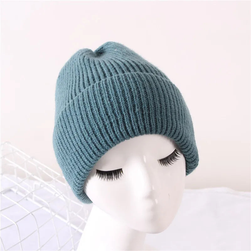 New winter adult casual beanie cap Outdoor lady knitted hat Thick warm comfortable