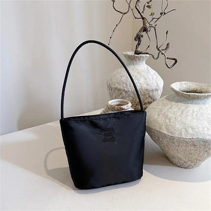NEW Women's High Capacity Handbag Underarm Handbag Shoulder Bag Waterproof Embroidered Letters Underarm Bag Tote Bags