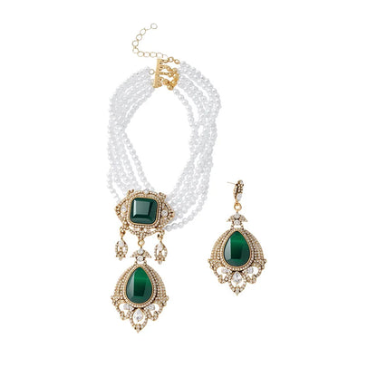 Multi-layered pearl court-style luxury heavy-duty earrings and necklace jewelry set