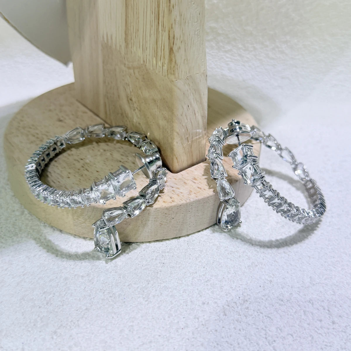 2025 New Trend Fine Wedding Jewelry Set Charming Luxury White Water Drop Crystal Fashion Women's Necklace Bracelet Earrings Ring