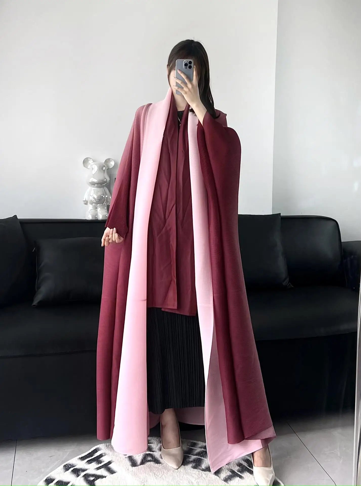 YUDX Wrinkled Women's Windbreaker Jacket Bat Sleeve Scarf Collar Gradient Long Robe Fashion Retro Coats and Jackets Women