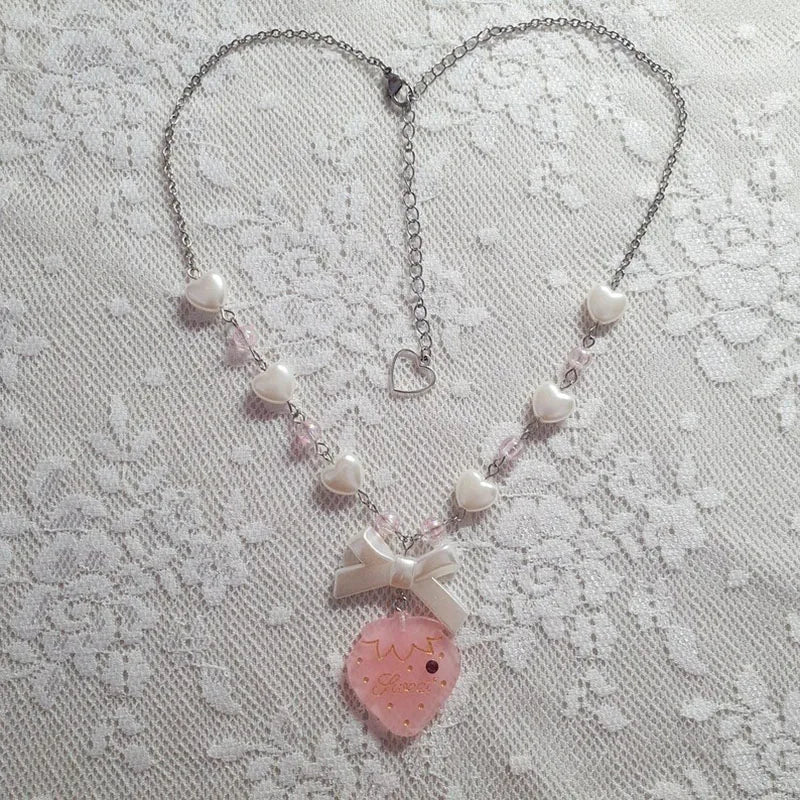 Handmade heart shaped necklace sweet Lolita strawberry pendant necklace lovely necklace charm necklace necklace for women y2k
