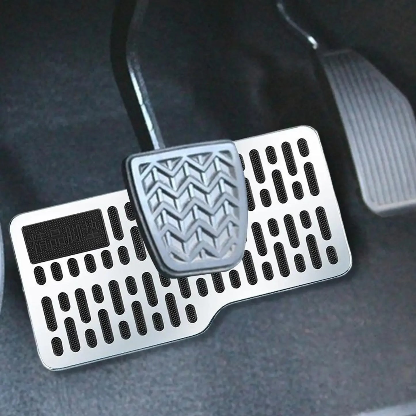 Truck Floor Mats Driver Floor Mat Heel Pad Stainless Steel Anti-Slip Pedal Wear-Resistant For Automotive RV Tractor Vehicle