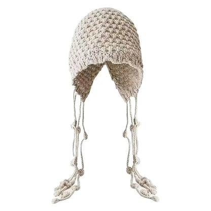 Women's Fashion Hand Woven Tassel Ball Knitted Hat Comfortable Warm Soft Skin-friendly Pullover Cap Street Photography Travel