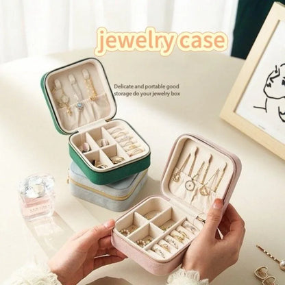 Portable Mini Jewelry Storage Box Travel Organizer Jewelry Case Leather Storage Earrings Necklace Ring Jewelry Organizer Display