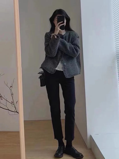 2024 Spring New Sle Women's Faion Knitted ort Coat with Large Flower Pattern Long Sve round Ne Button up Top