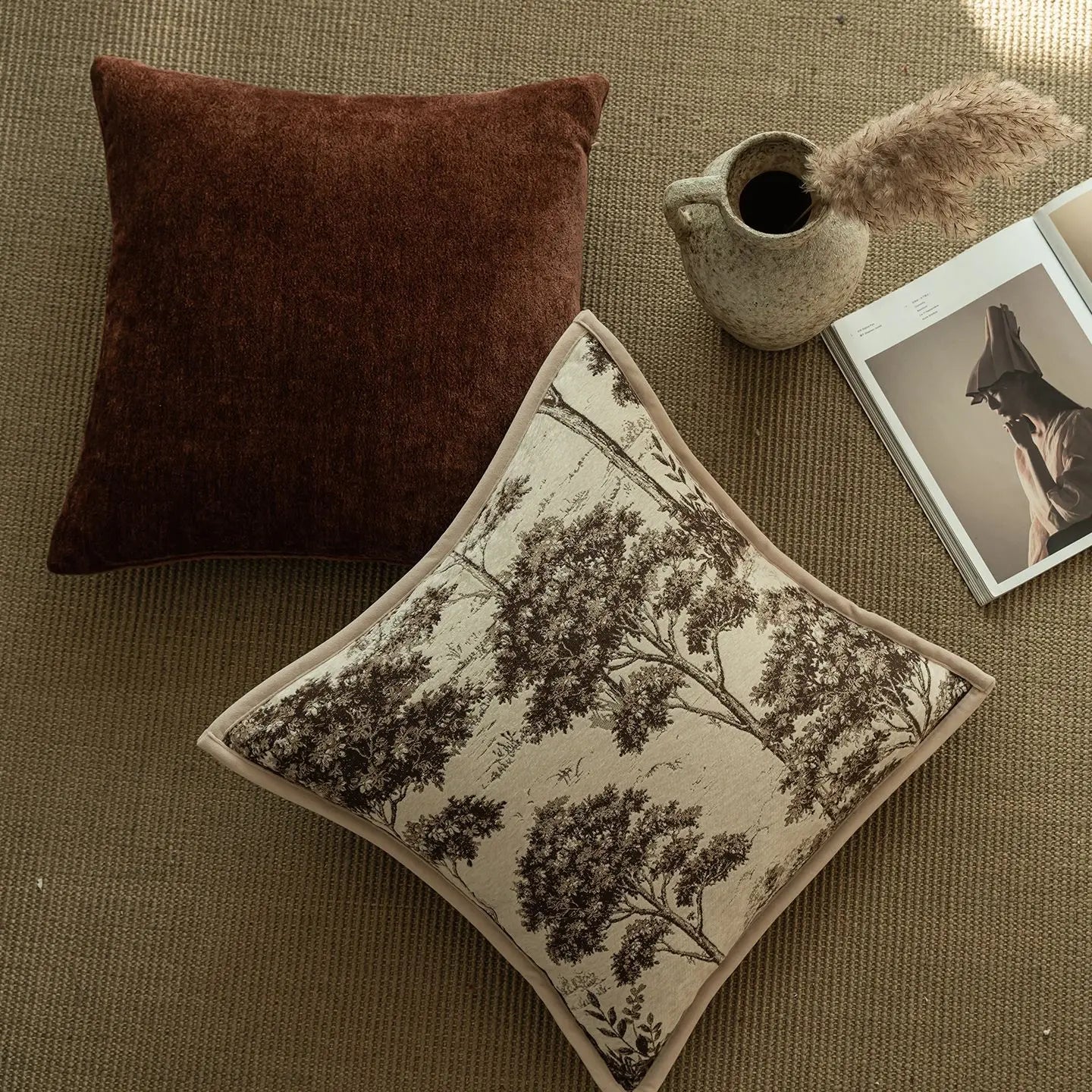 Premium Living Room Sofa Cushion Cover Chenille Texture Geometric Jacquard Pillowcase Modern High-End Pillow Covers Decorative