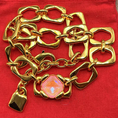 Jewelry Handmade Se . Necklaces and bracelets in gold/silver tones with crystal pendants and chain designs.