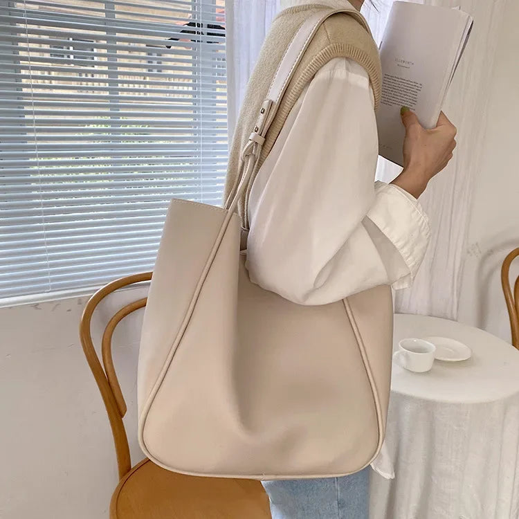 Luxury Tote Bag Woman 2026 Trend Large Capacity Female Shoulder Bag High Quality Leather Simple Designer Woman Handbag Purse