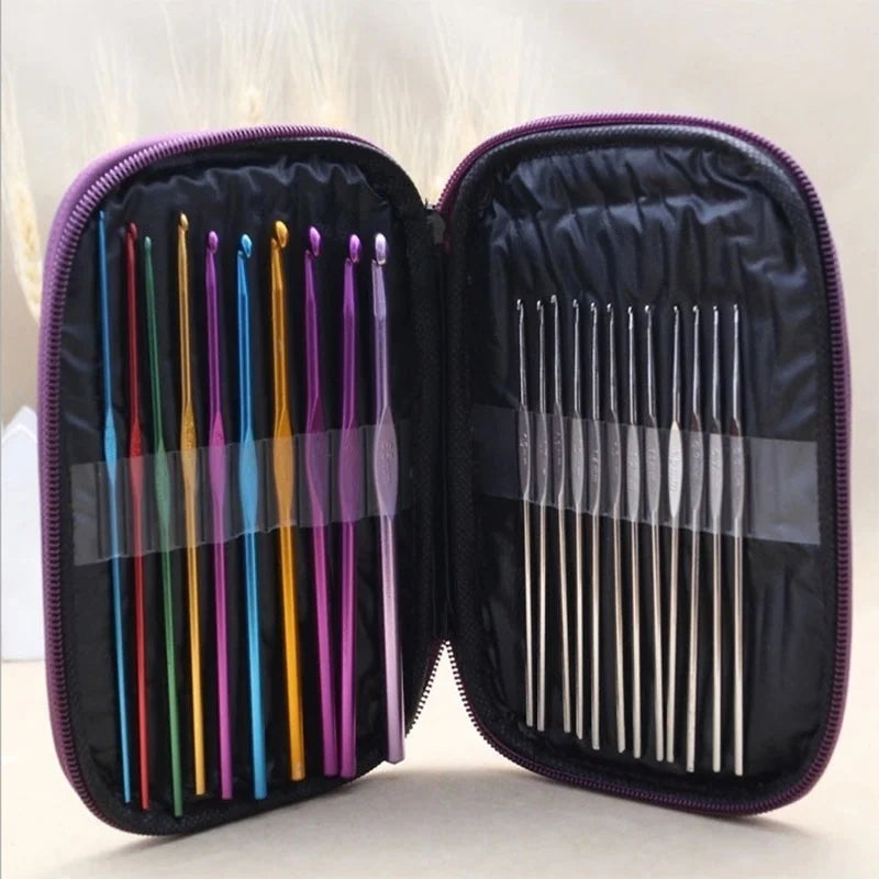 22pcs/Set DIY Craft Yarn Sewing Needle with Case Ergonomic Aluminum Crochet Hooks Multicolor Mixed 2-8mm Knitting Needles