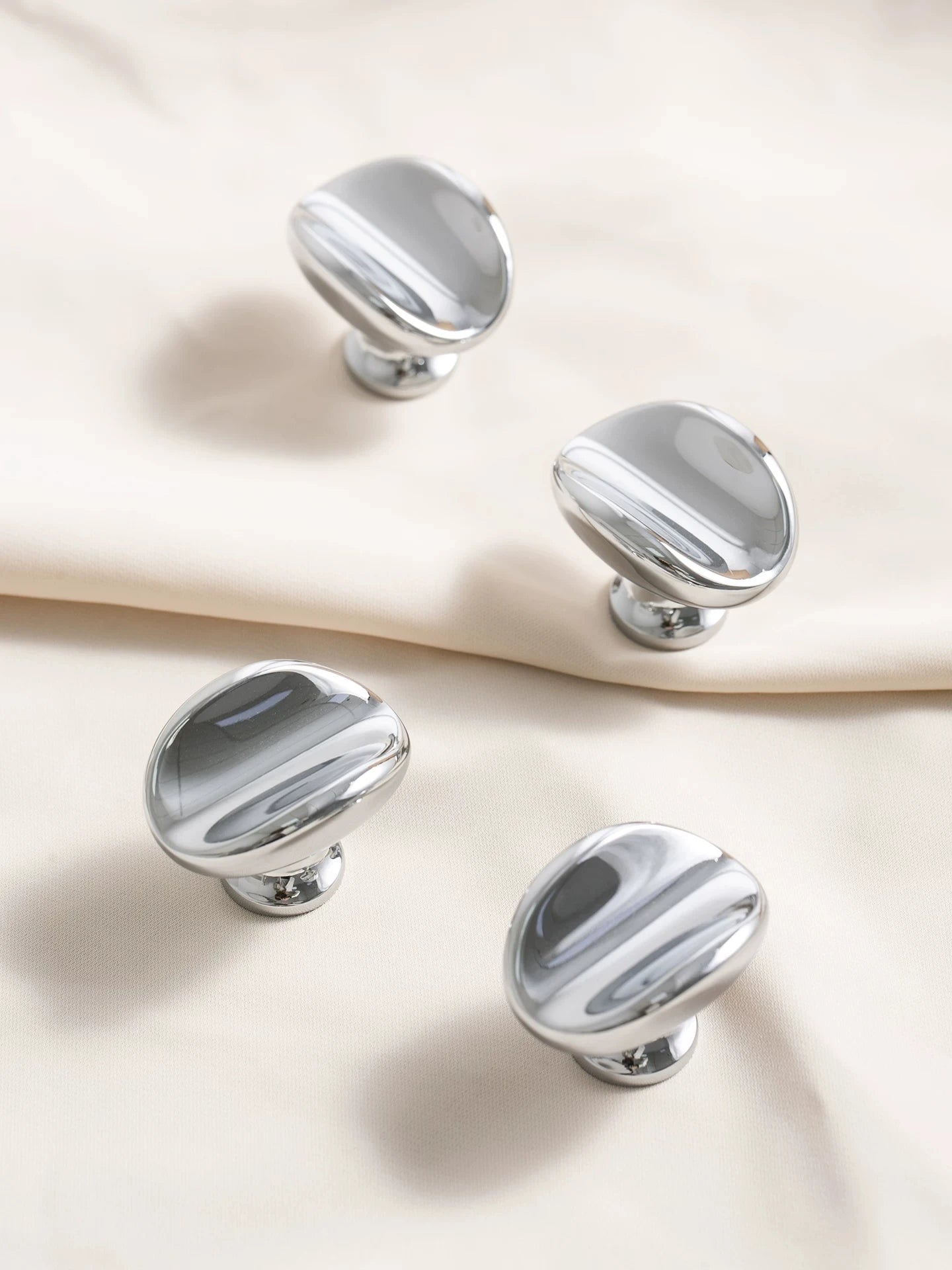 Bedroom Furniture Bright Silver Solid Brass Closet Wardrobe Door Handles Shoe Cabinet Drawer Silver Kitchen Small Pulls Knobs