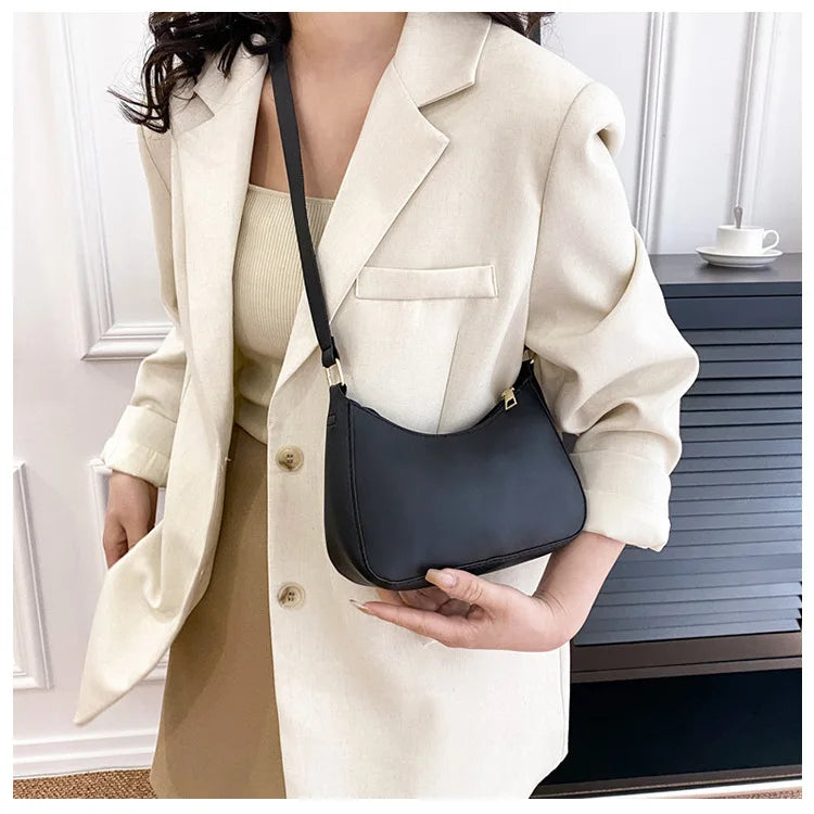 Fashionable and Trendy Solid-color Handbags Simple and New Small Square Bag Stylish and High-quality Single-shoulder Armpit Bags