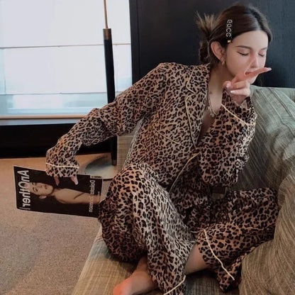 Sweet Style Home Clothes Spring and Autumn Long Sleeved Pajamas Women's Dormitories Can Be Worn Outside