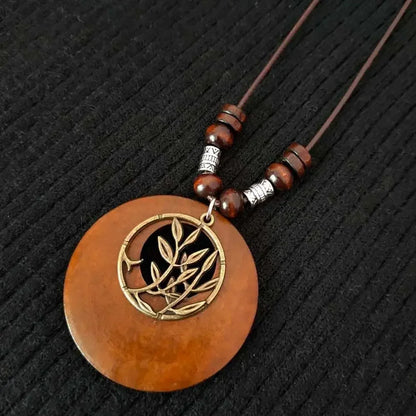 Retro Ethnic Round Wooden Leaf Owl Long Sweater Chain Necklace Women Vintage Clock Pendant Female Jewelry Neck Accessories Gifts