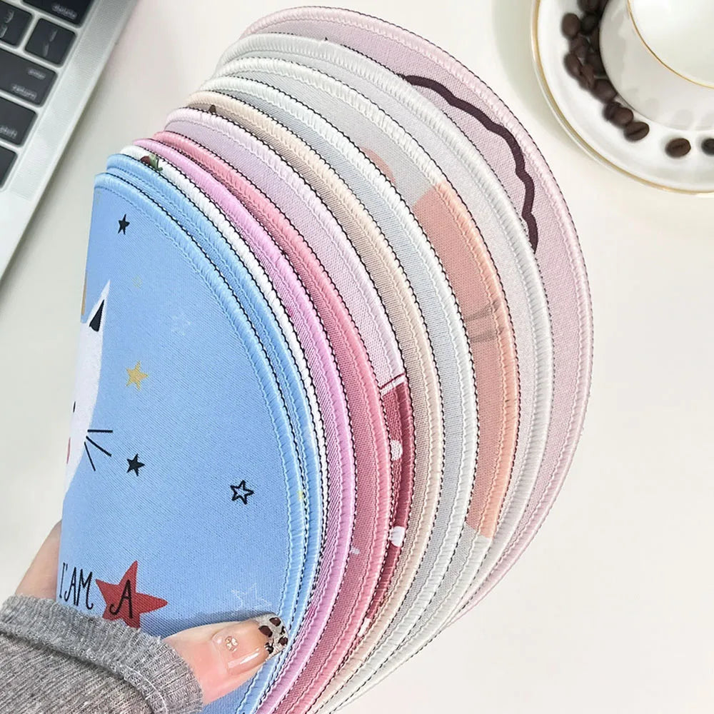 Cute Cartoon Round Mouse Pad Non-slip Rubber Base Comfortable Durable Table Mat for Home Office Gaming Desk Laptop Accessories