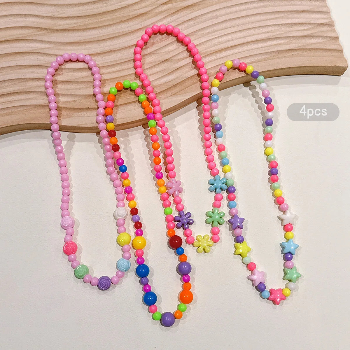 4 simple, versatile, sweet, cute, colorful and fashionable necklaces suitable for daily use