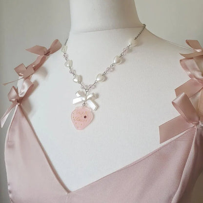 Handmade heart shaped necklace sweet Lolita strawberry pendant necklace lovely necklace charm necklace necklace for women y2k