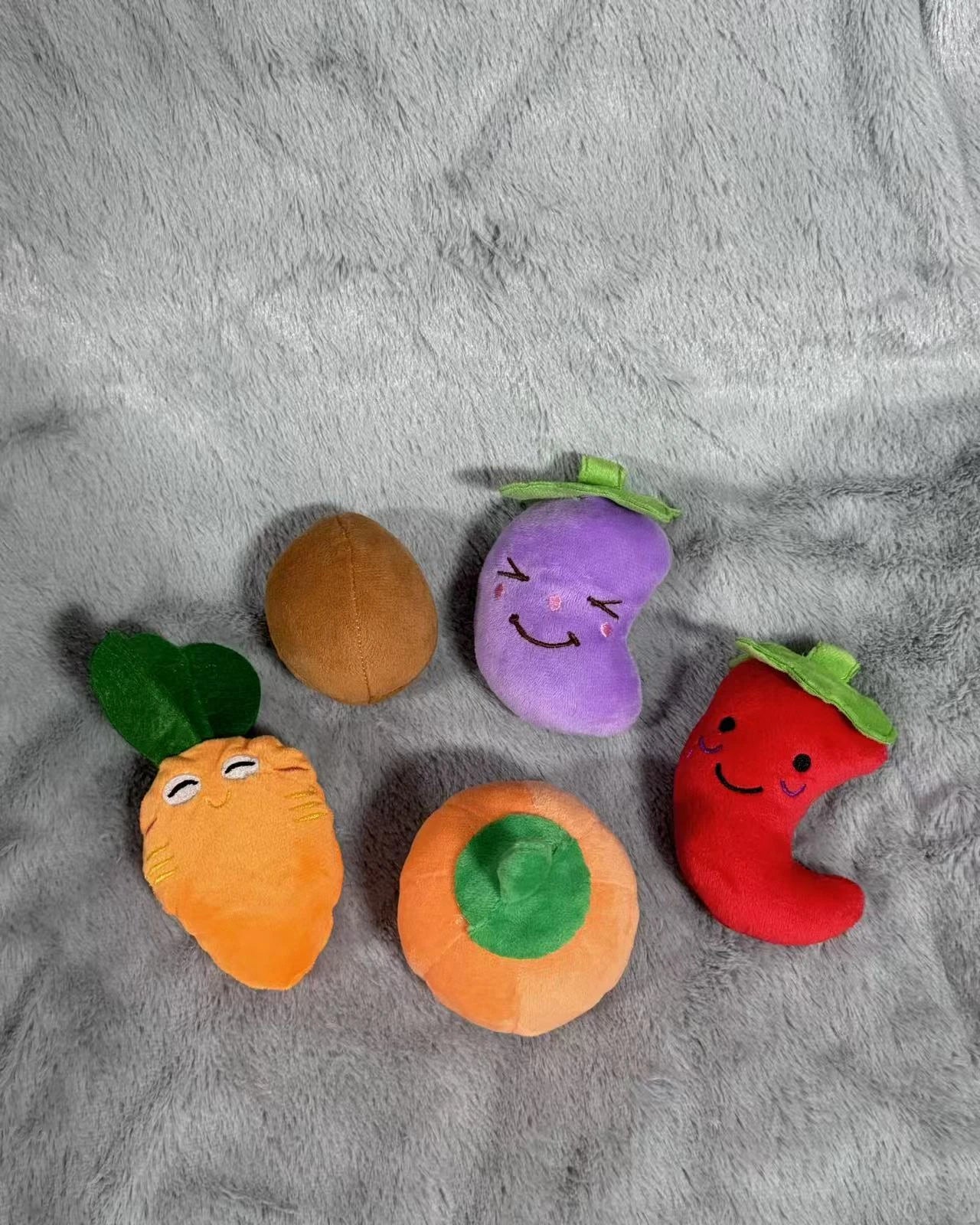 Dog Squeaky Toys Plush Animal Fruit Food Toy Durable Chew Interactive Toys Small Medium Dogs Cats Puppy Pet Supplies