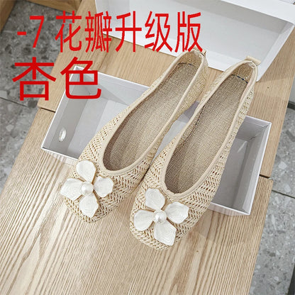 Flat Shoes for Women Spring and Autumn 2025 Breathable Hollow Flat Square Toe for Women Shallow Mouth Beach Sandals for Summer