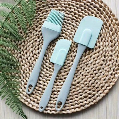 3-Piece Silicone Bakeware Set - Non-Stick Baking Utensils Including Spatula & Pastry Brush - Ideal for Christmas, Halloween, Easter, Hanukkah