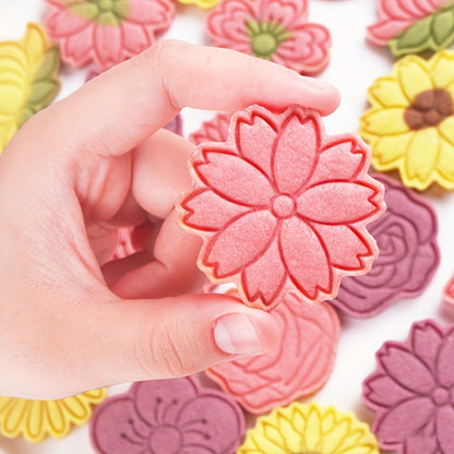 8pcs Flower Biscuits Mould Food Grade 3D Cartoon Pressable Biscuit Mold DIY Cookie Stamp Kitchen Baking Accessories Pastry Bakeware