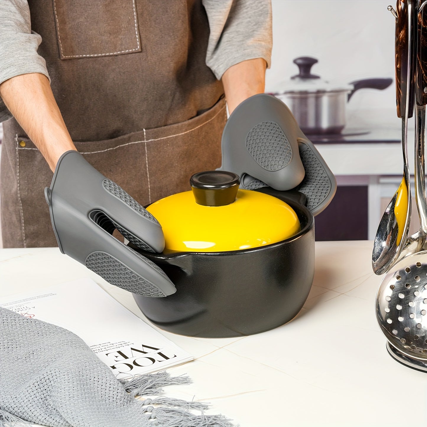 2pcs Silicone Cooking Gloves, Grilling Gloves, Heat Resistant Gloves BBQ Kitchen Silicone Oven Mitts, Silicone Smoker Oven Gloves for Barbecue, Cooking, Baking